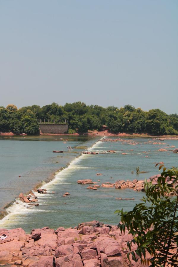 Panna Tiger Resort- Riverside Property Rājgarh Esterno foto